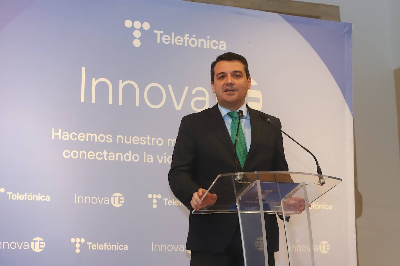 La inauguración de la muestra InnovaTe de Telefónica en Córdoba, en imágenes