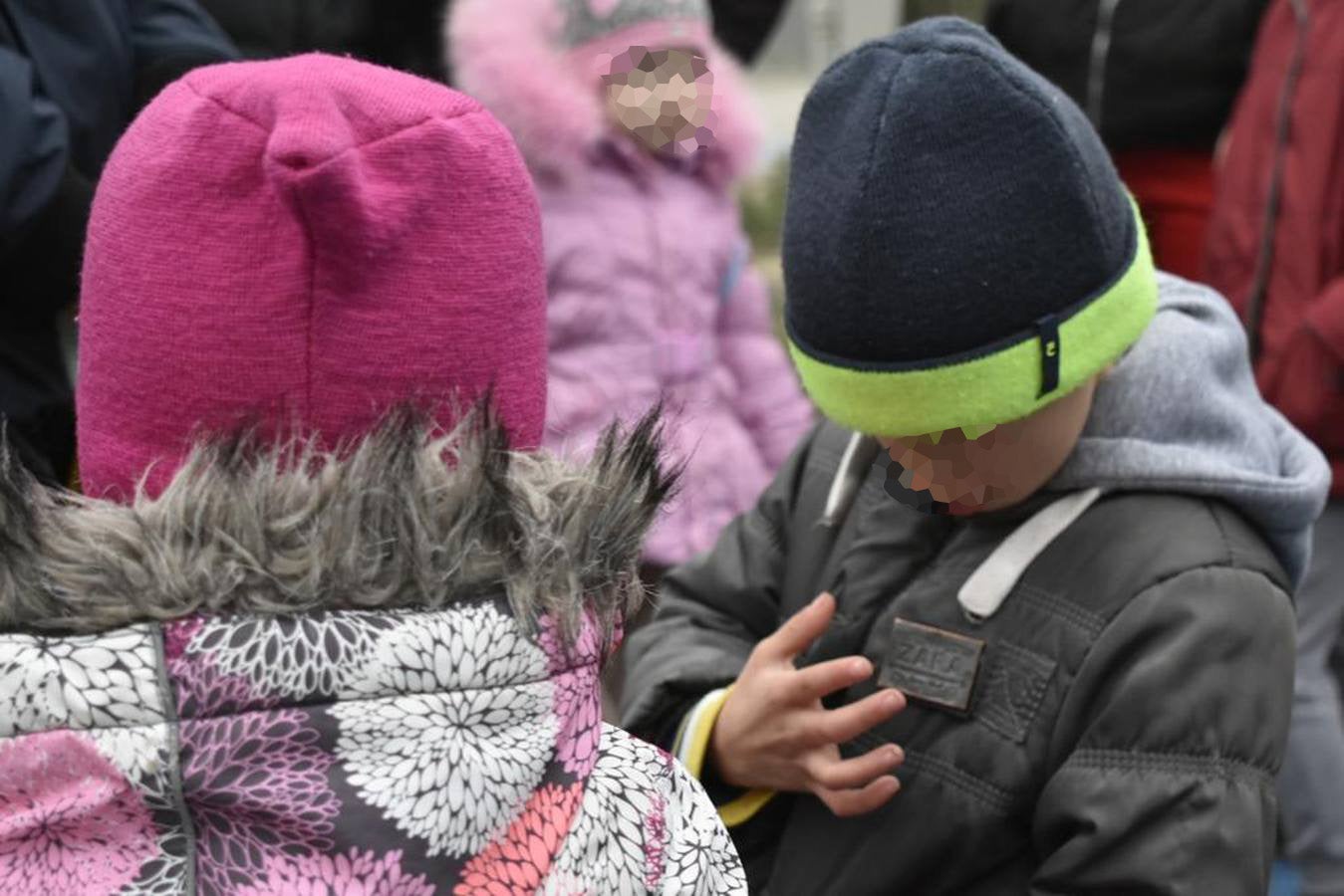 El viaje solidario de sesenta niños desde Ucrania a Sevilla. ABC