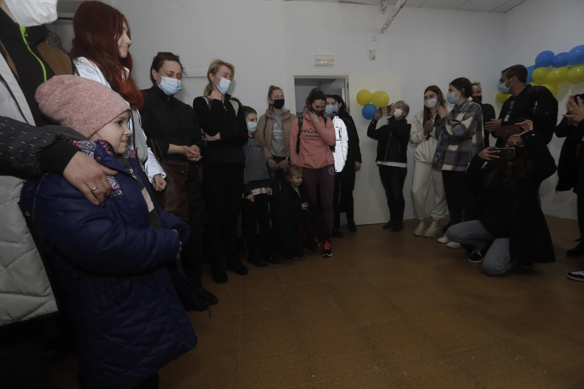 FOTOS: Recibimiento en Chiclana a 12 familias de refugiados de Ucrania