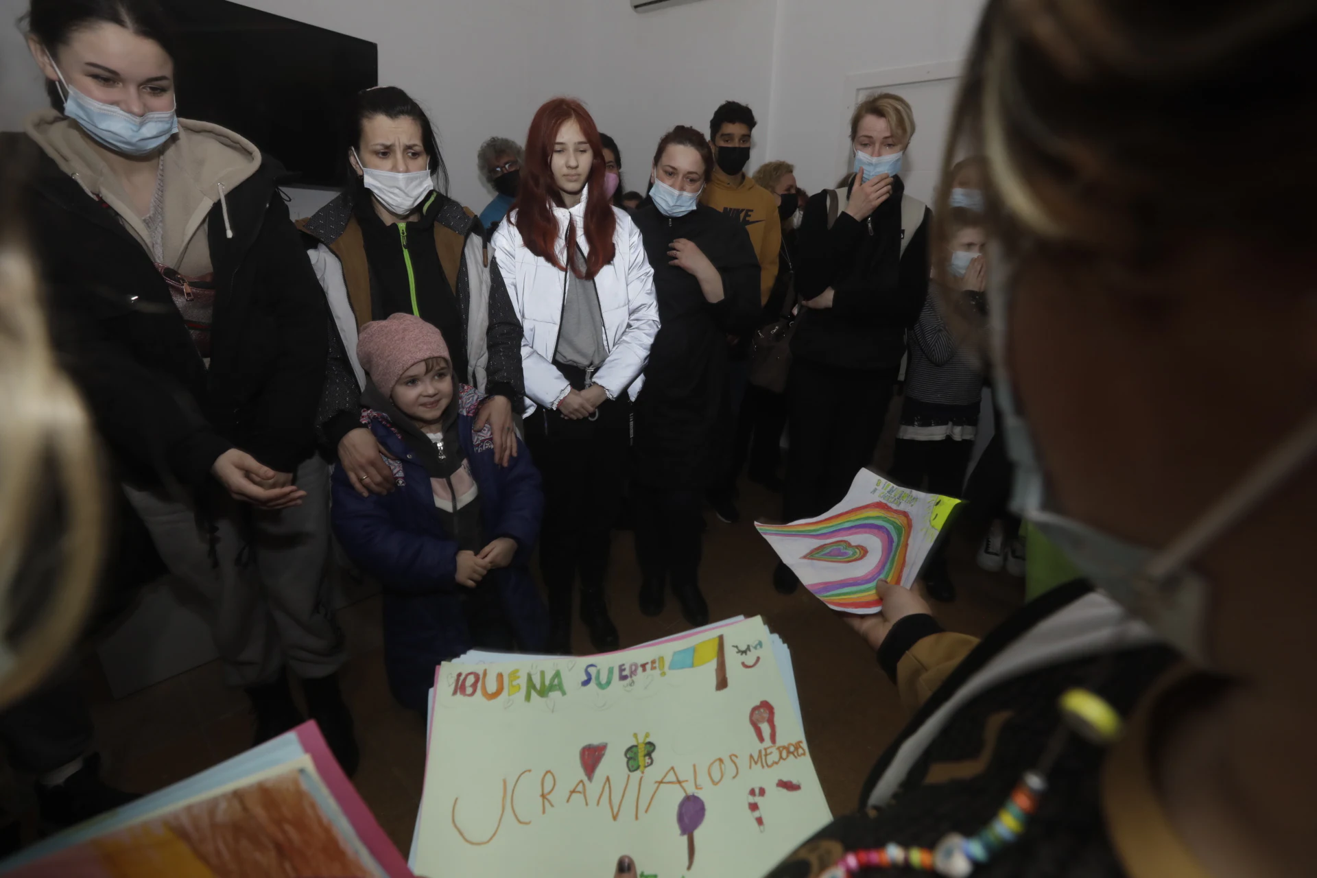 FOTOS: Recibimiento en Chiclana a 12 familias de refugiados de Ucrania