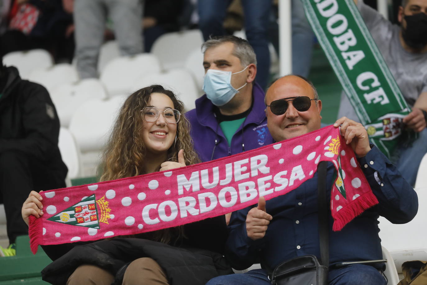 El ambiente en las gradas en el Córdoba CF - San Roque, en imágenes