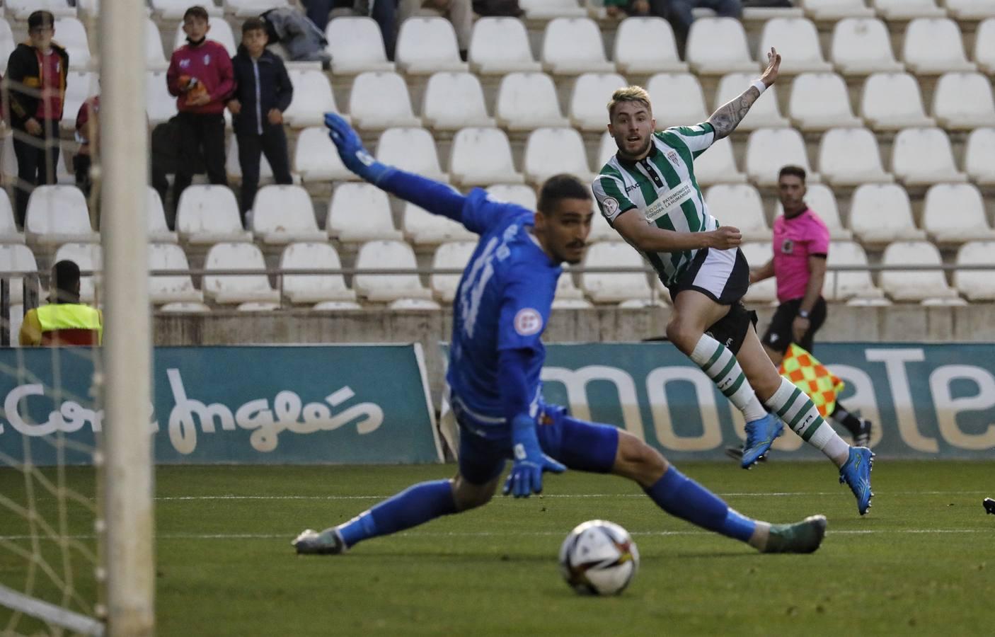 El Córdoba CF - San Roque de Lepe, en imágenes