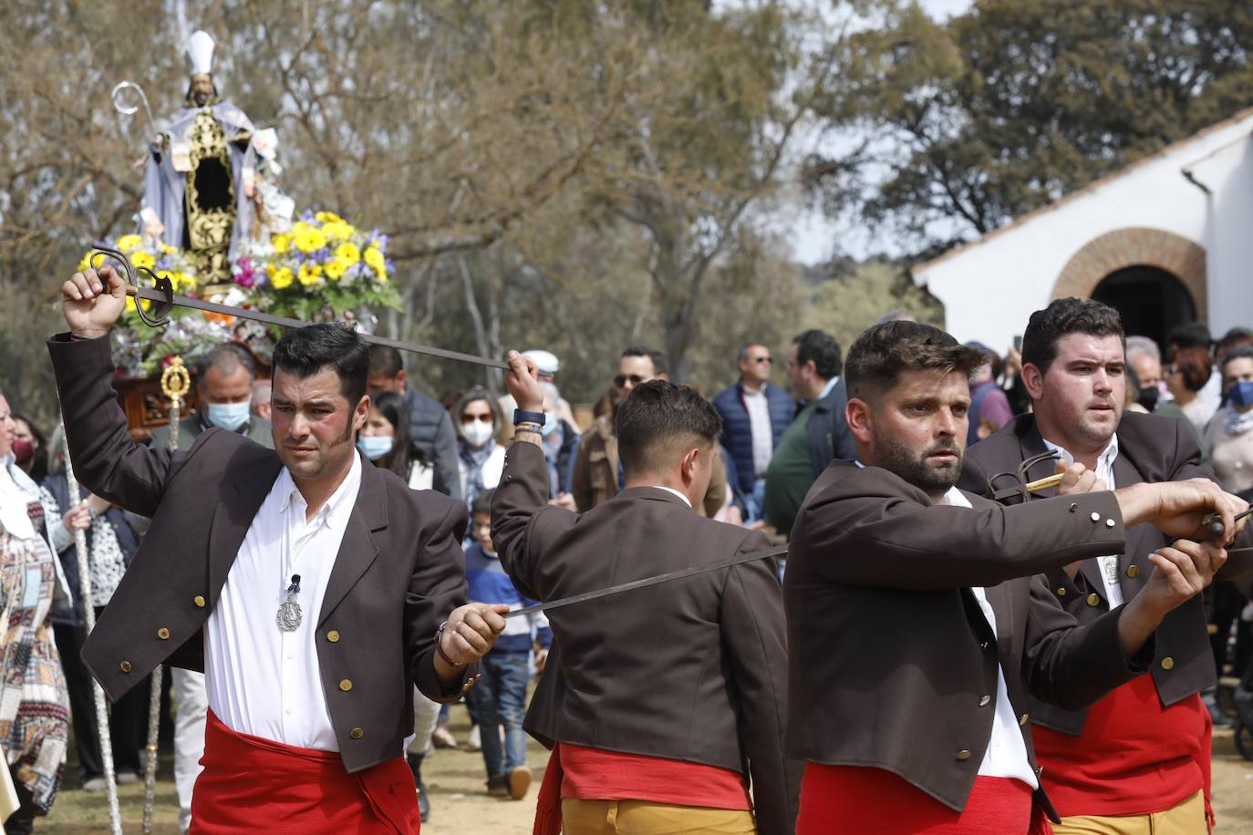 La Danza de las Espadas de Obejo, en imágenes