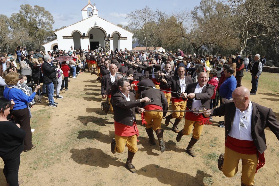 La Danza de las Espadas de Obejo, en imágenes