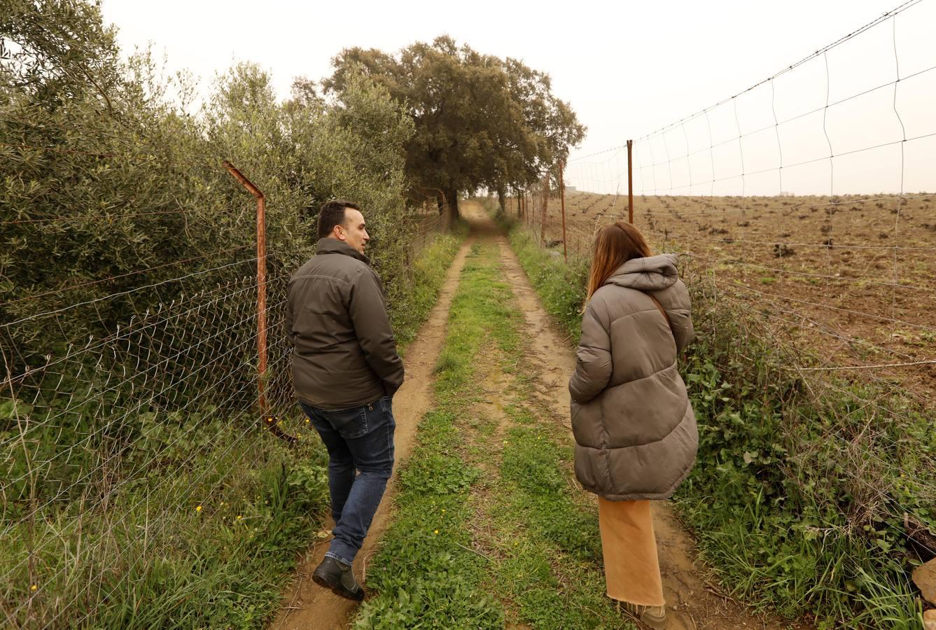 En imágenes, Villaviciosa de Córdoba marcada por un crimen sin resolver