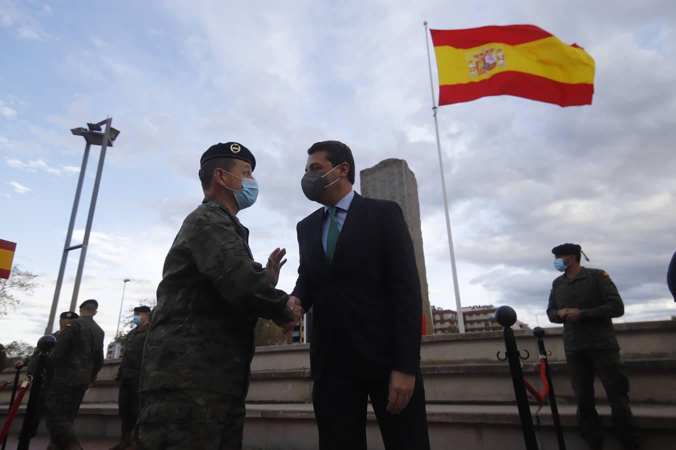 El izado de la bandera de España en Córdoba, en imágenes