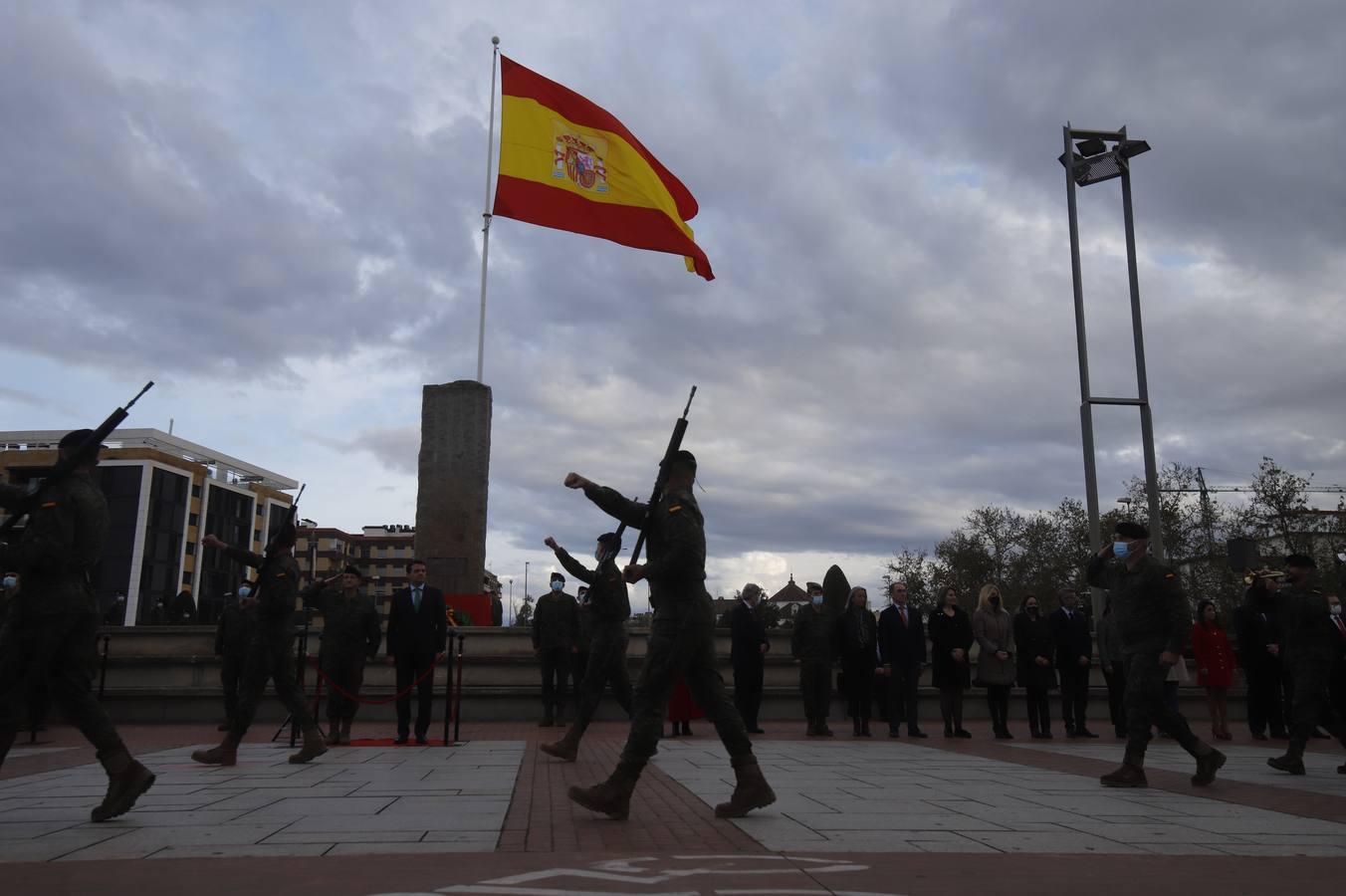 El izado de la bandera de España en Córdoba, en imágenes