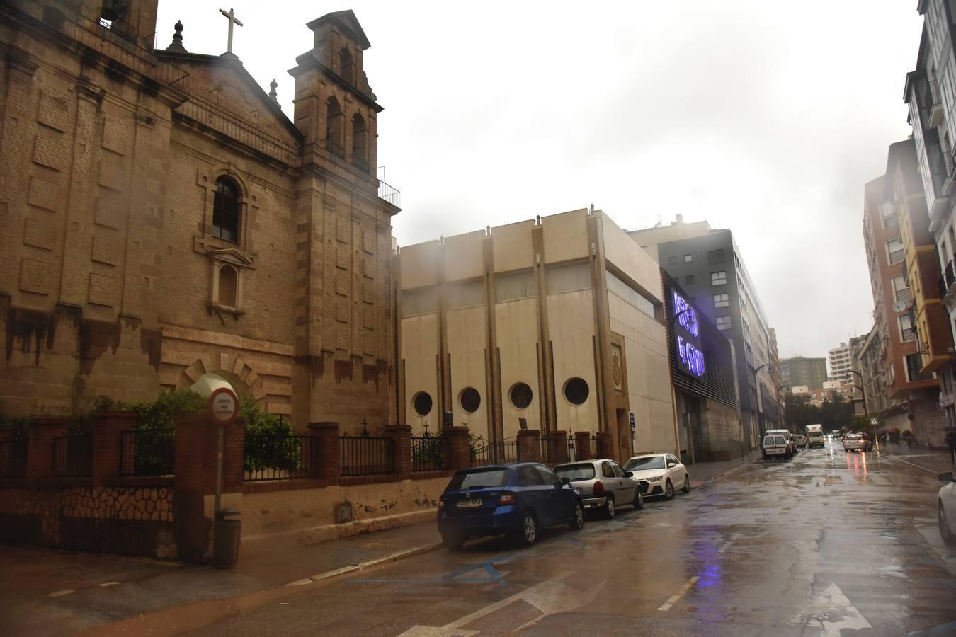 En imágenes, así ha quedado Málaga tras horas de lluvia de barro por la calima