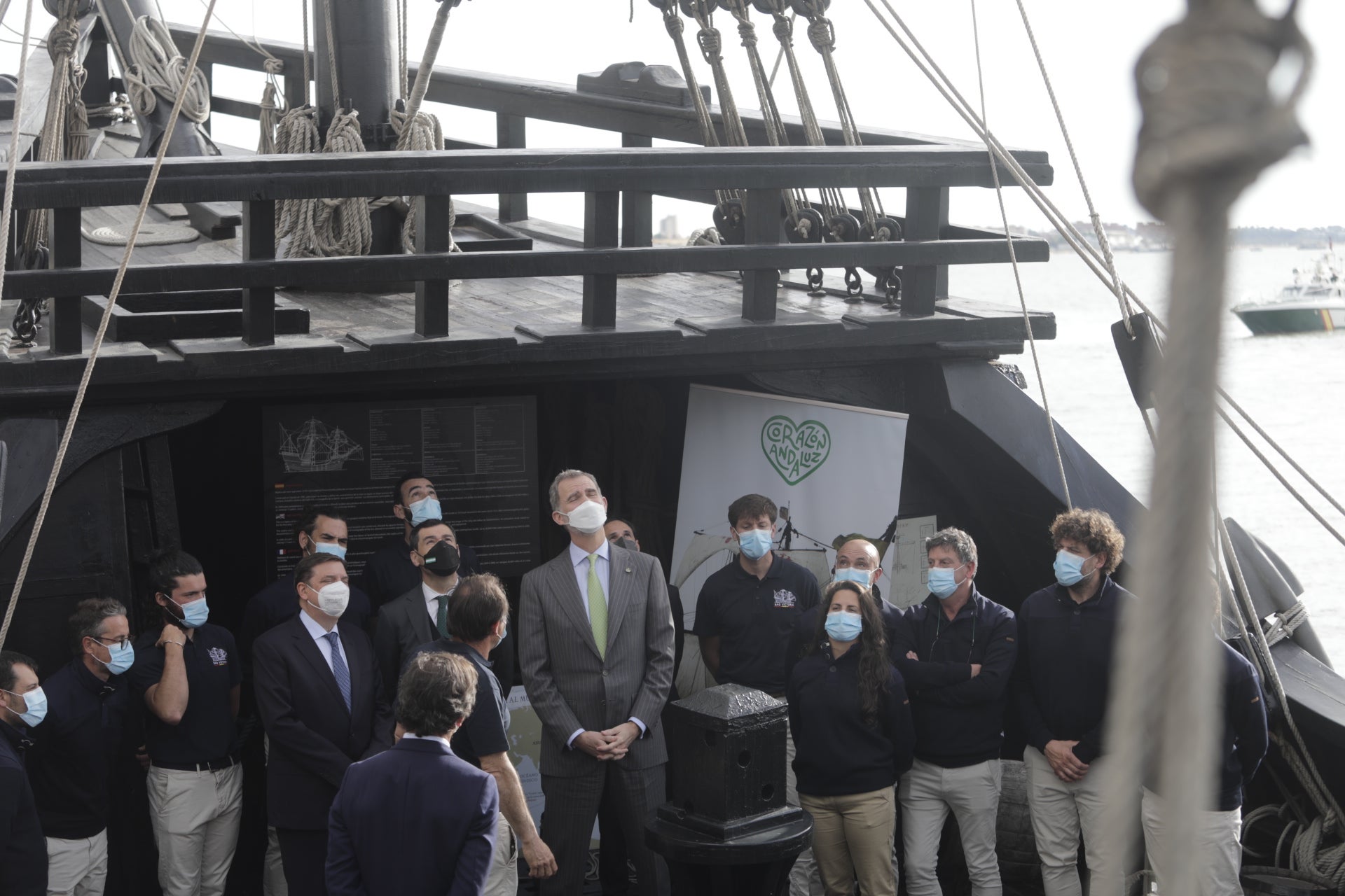 Fotos: Felipe VI en la Cofradía de Pescadores de Sanlúcar y la Nao Victoria