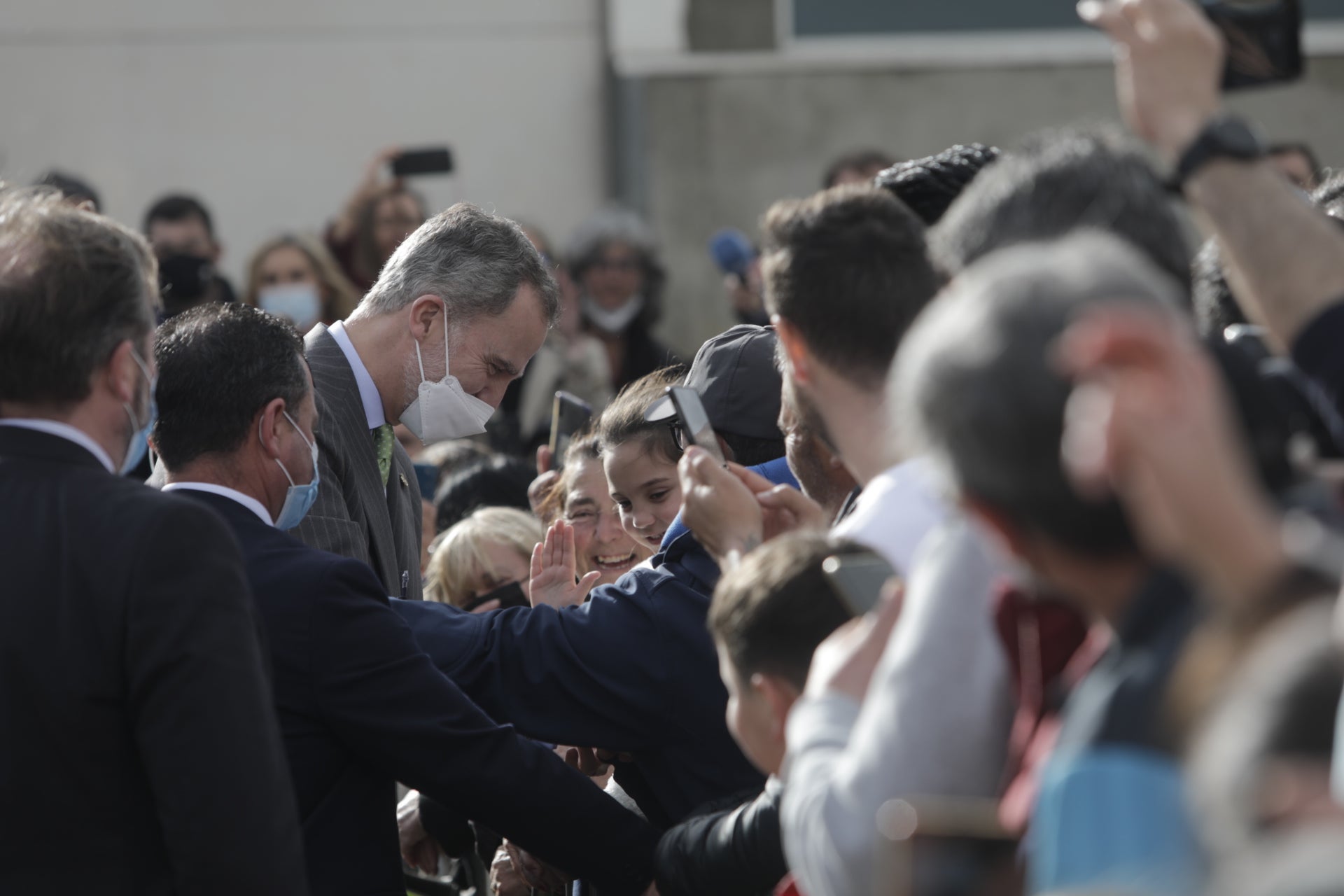 Fotos: Felipe VI en la Cofradía de Pescadores de Sanlúcar y la Nao Victoria