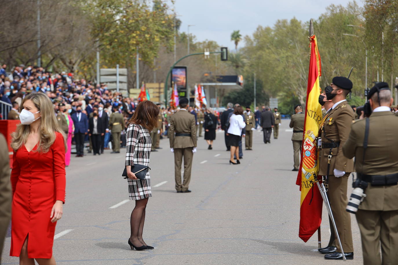 La solemne jura civil de bandera en Córdoba, en imágenes