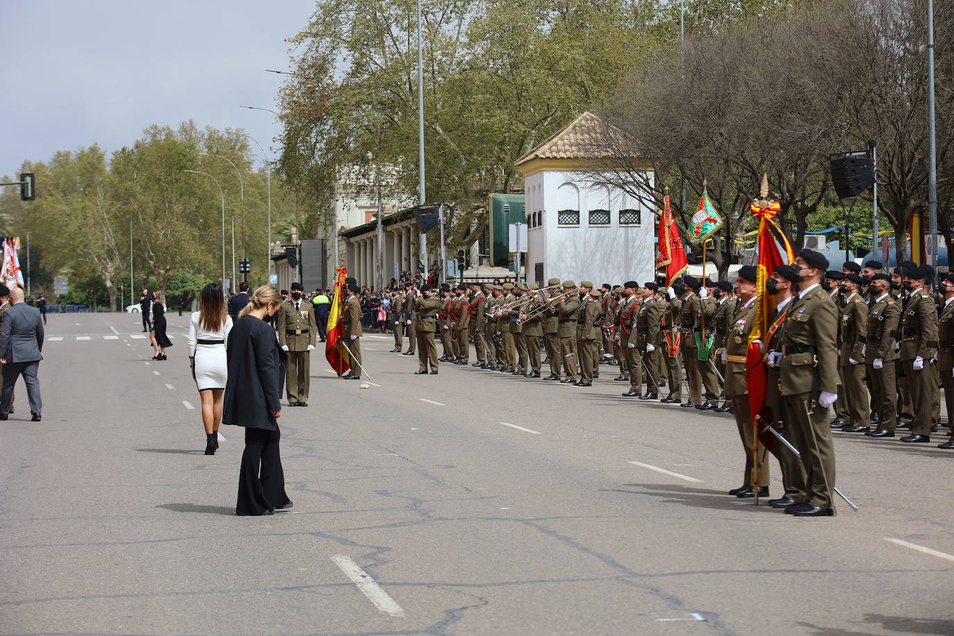 La solemne jura civil de bandera en Córdoba, en imágenes