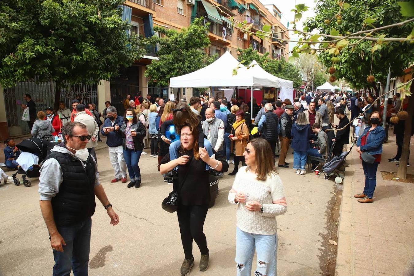 El gran ambiente de la &#039;Viñuela Shopping Hill&#039; de Córdoba, en imágenes