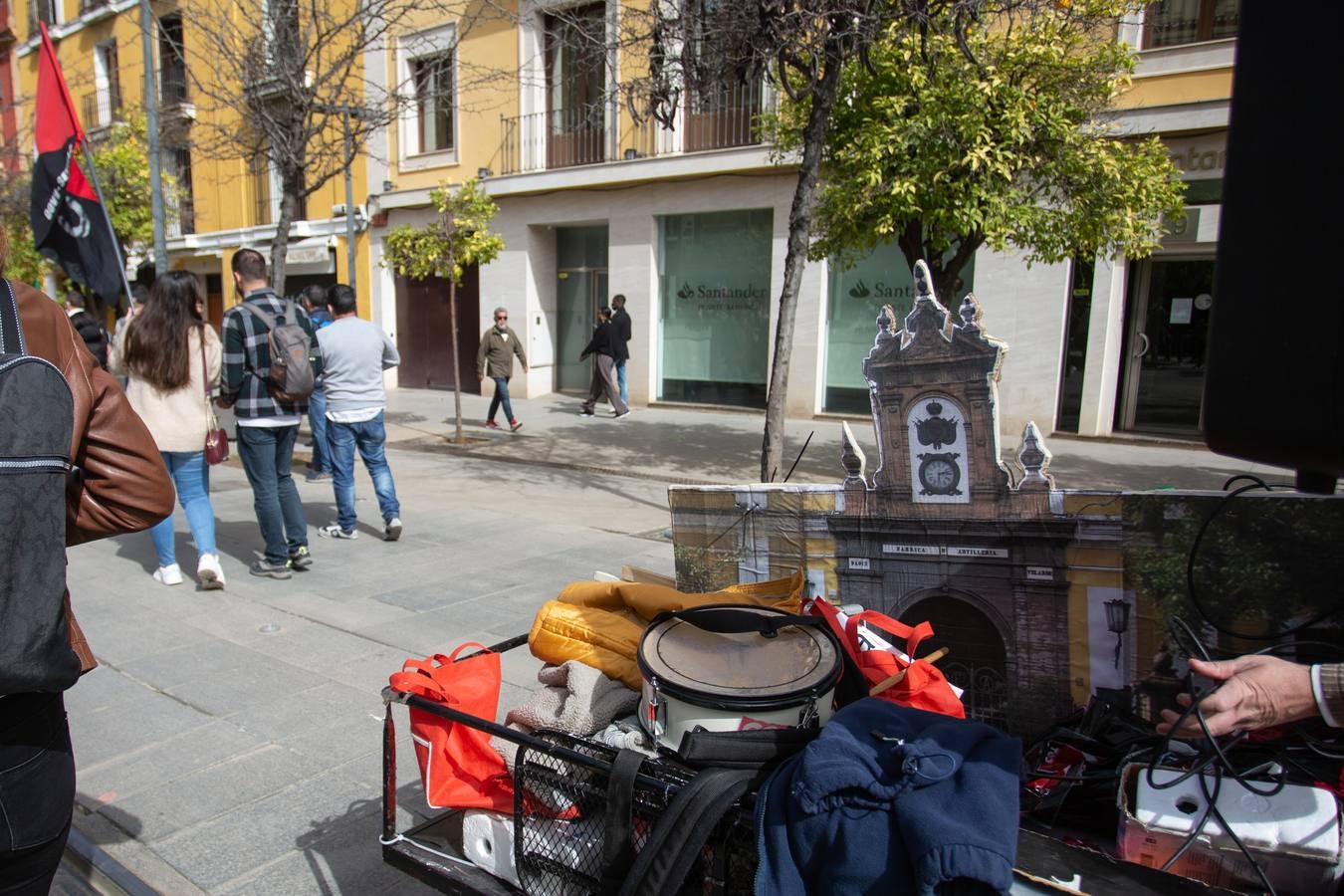 Manifestación de trabajadores de Santa Bárbara Sistemas por las calles de Sevilla. VANESSA GÓMEZ