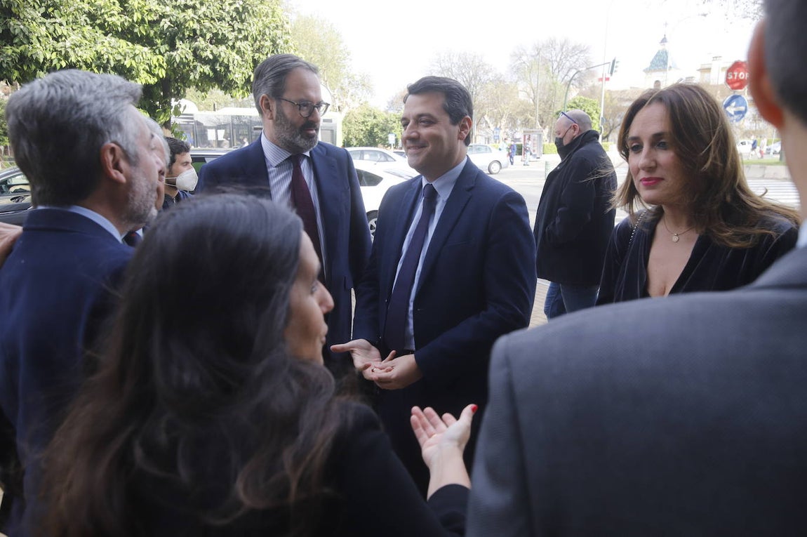 La conferencia de la consejera de Fomento en el foro de Asfaco, en imágenes