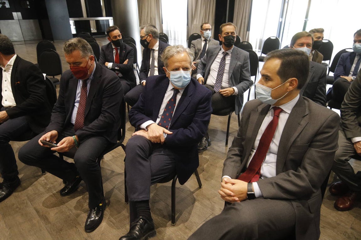 La conferencia de la consejera de Fomento en el foro de Asfaco, en imágenes