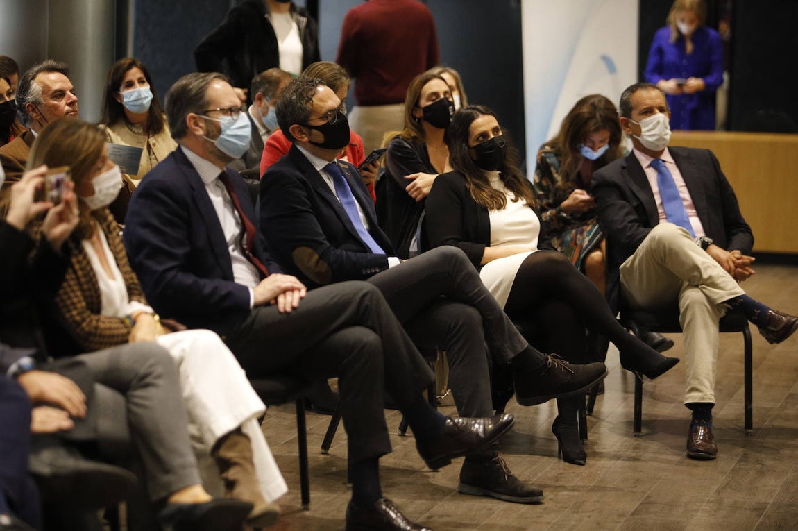 La conferencia de la consejera de Fomento en el foro de Asfaco, en imágenes