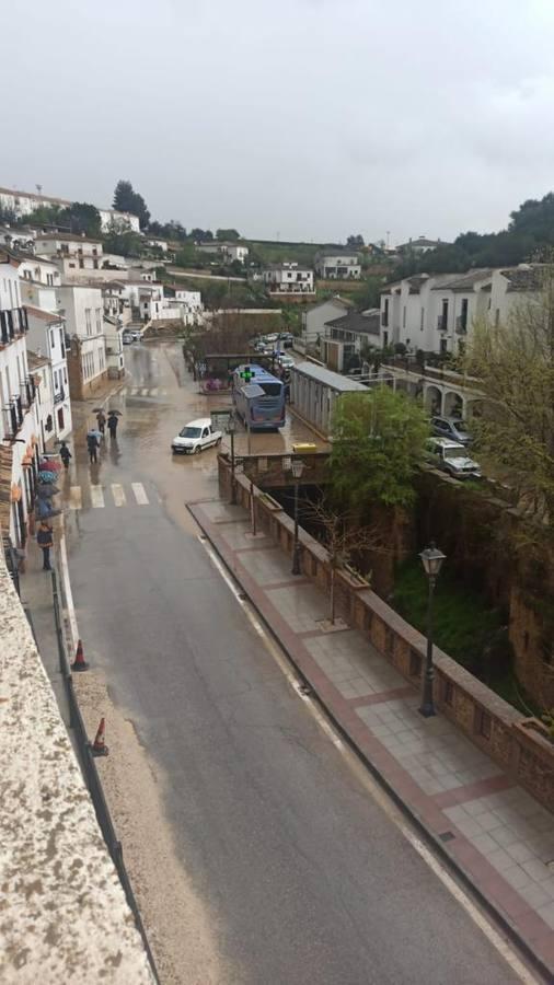 Fotos: Setenil de las Bodegas, inundada tras una tromba de agua