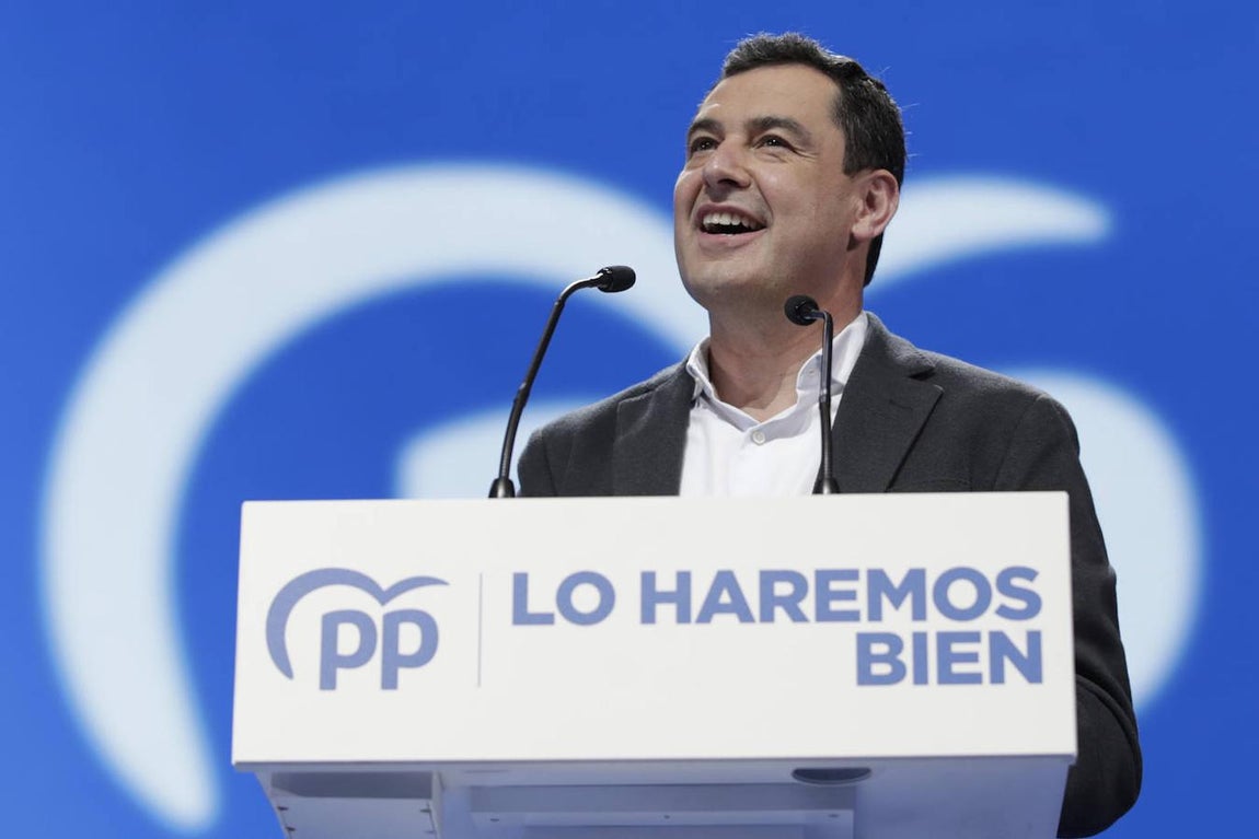 «De aquí vamos a salir ganadores, por el bien de España y de los españoles», ha celebrado el presidente andaluz, Juanma Moreno. 