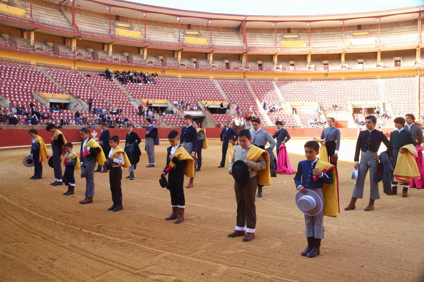 En imágenes, los nuevos valores en la becerrada del Círculo Taurino de Córdoba