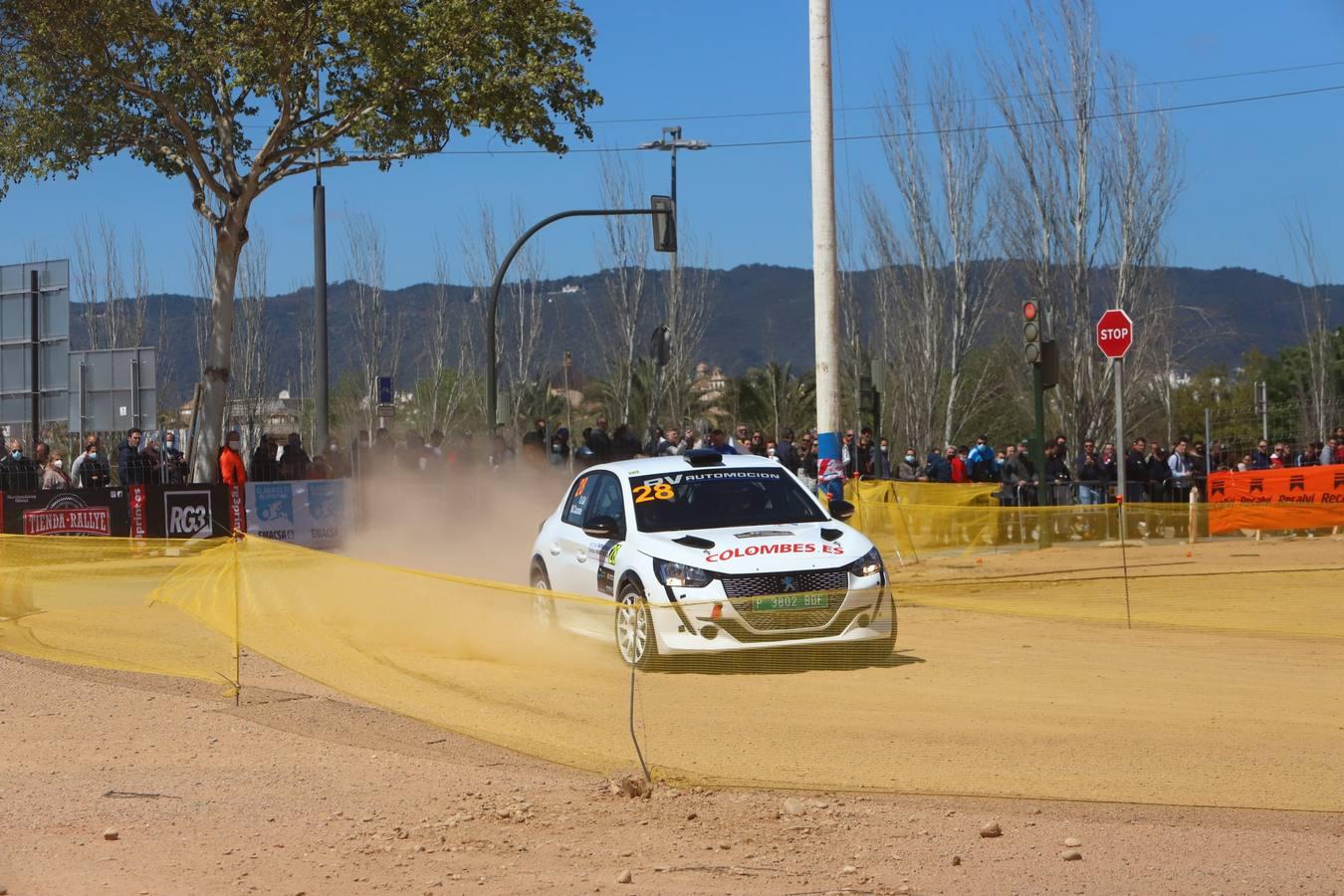 El espectacular tramo urbano del Rallye Sierra Morena 2022 por Córdoba, en imágenes