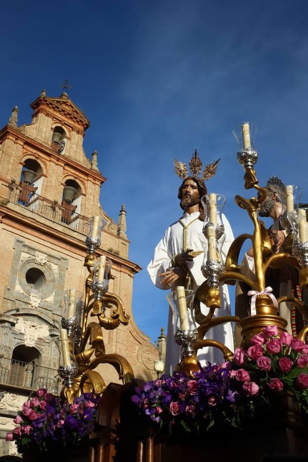 La procesión de Jesús de la Bondad en Córdoba, en imágenes