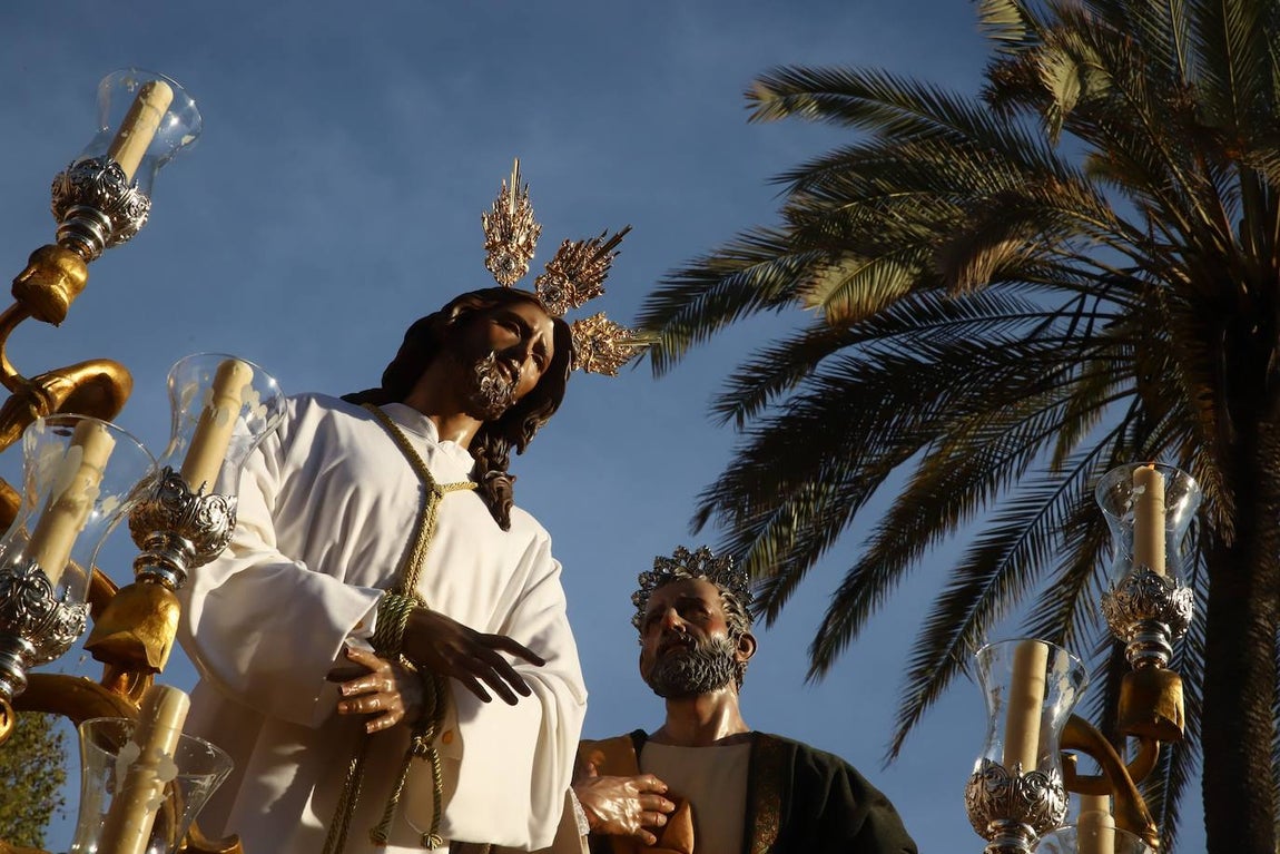 La procesión de Jesús de la Bondad en Córdoba, en imágenes