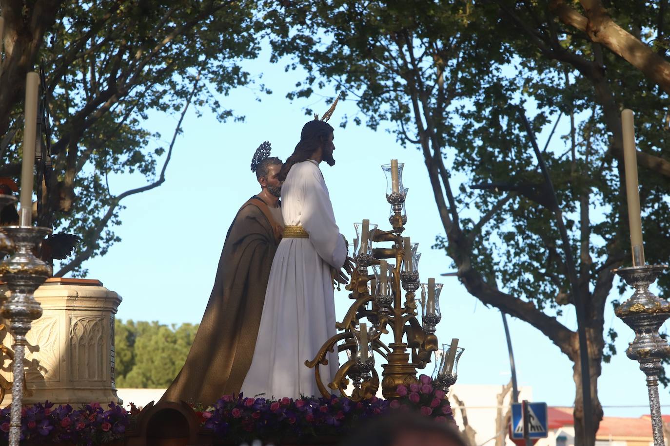 La procesión de Jesús de la Bondad en Córdoba, en imágenes