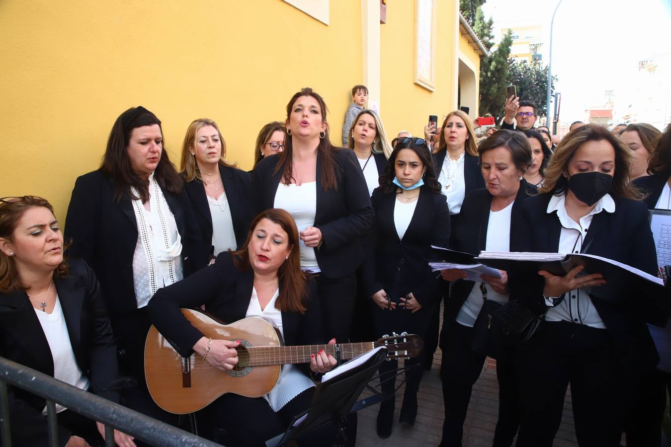 La Semana Santa Infantil del colegio Santa María de Guadalupe de Córdoba, en imágenes