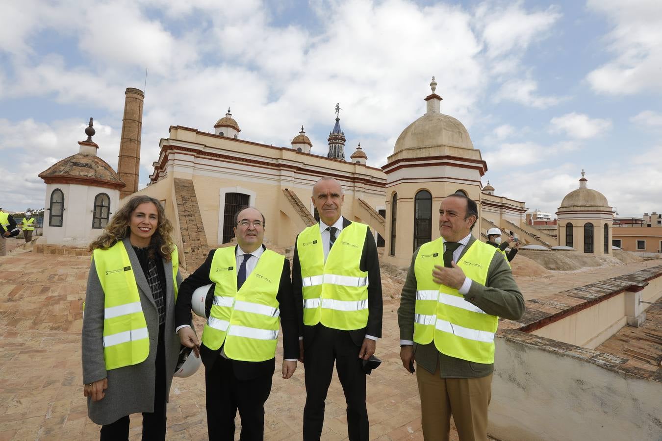 Visita del ministro de Cultura a la Fábrica de Artillería de Sevilla