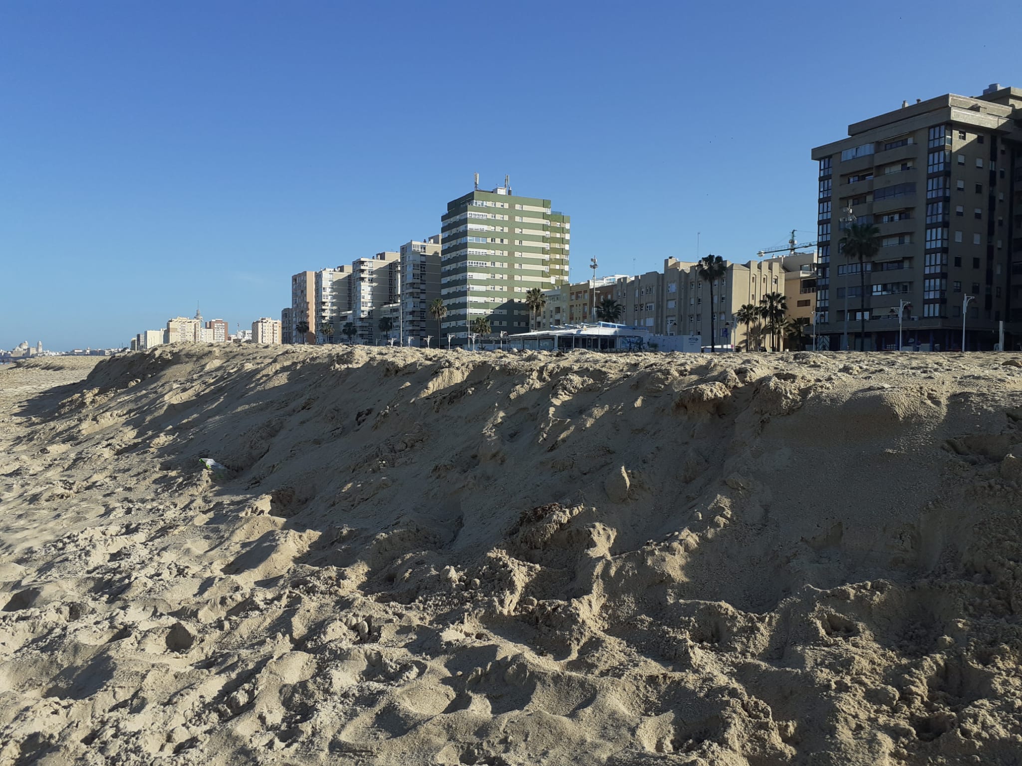 En imágenes: Así está la playa Victoria para la Semana Santa 2022