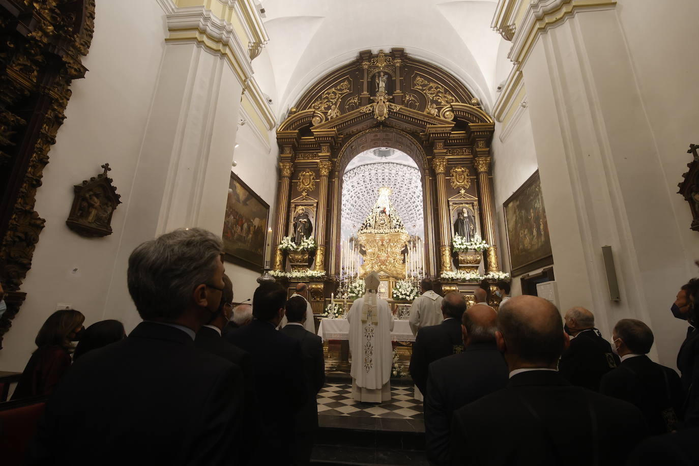 El tradicional Viernes de Dolores en Córdoba, en imágenes