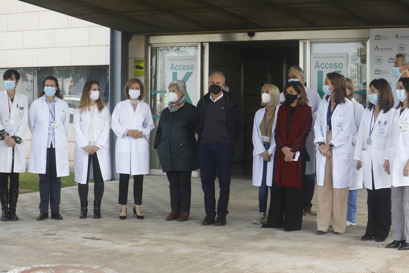 El primer trasplante renal cruzado en el Hospital Reina Sofía, en imágenes