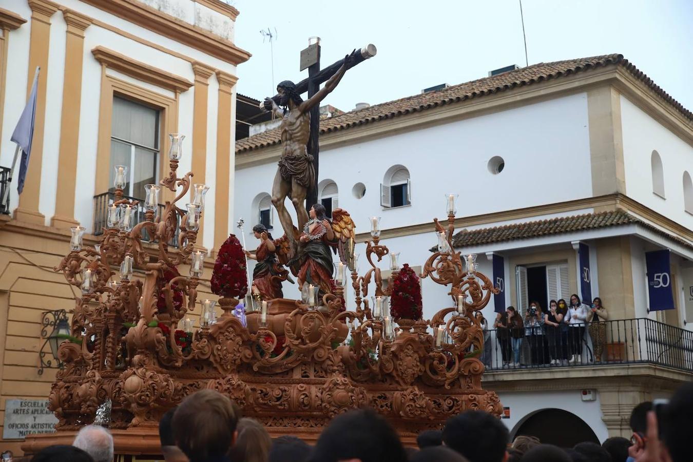 Viernes de Dolores | Los rezos del vía crucis hacen introspectiva la espera de la Semana Santa de Córdoba