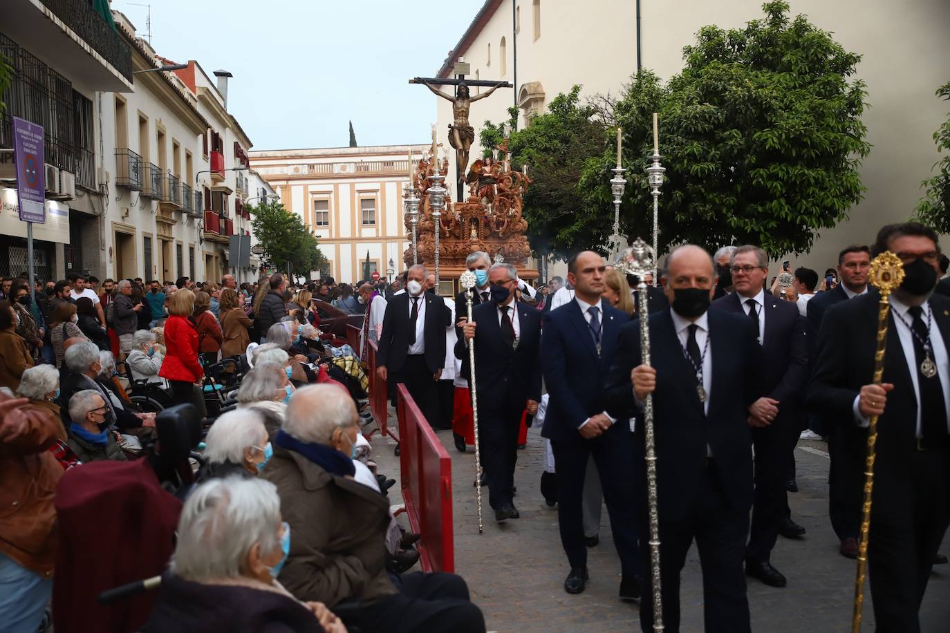 Los vía crucis de la Providencia y la Redención en Córdoba, en imágenes