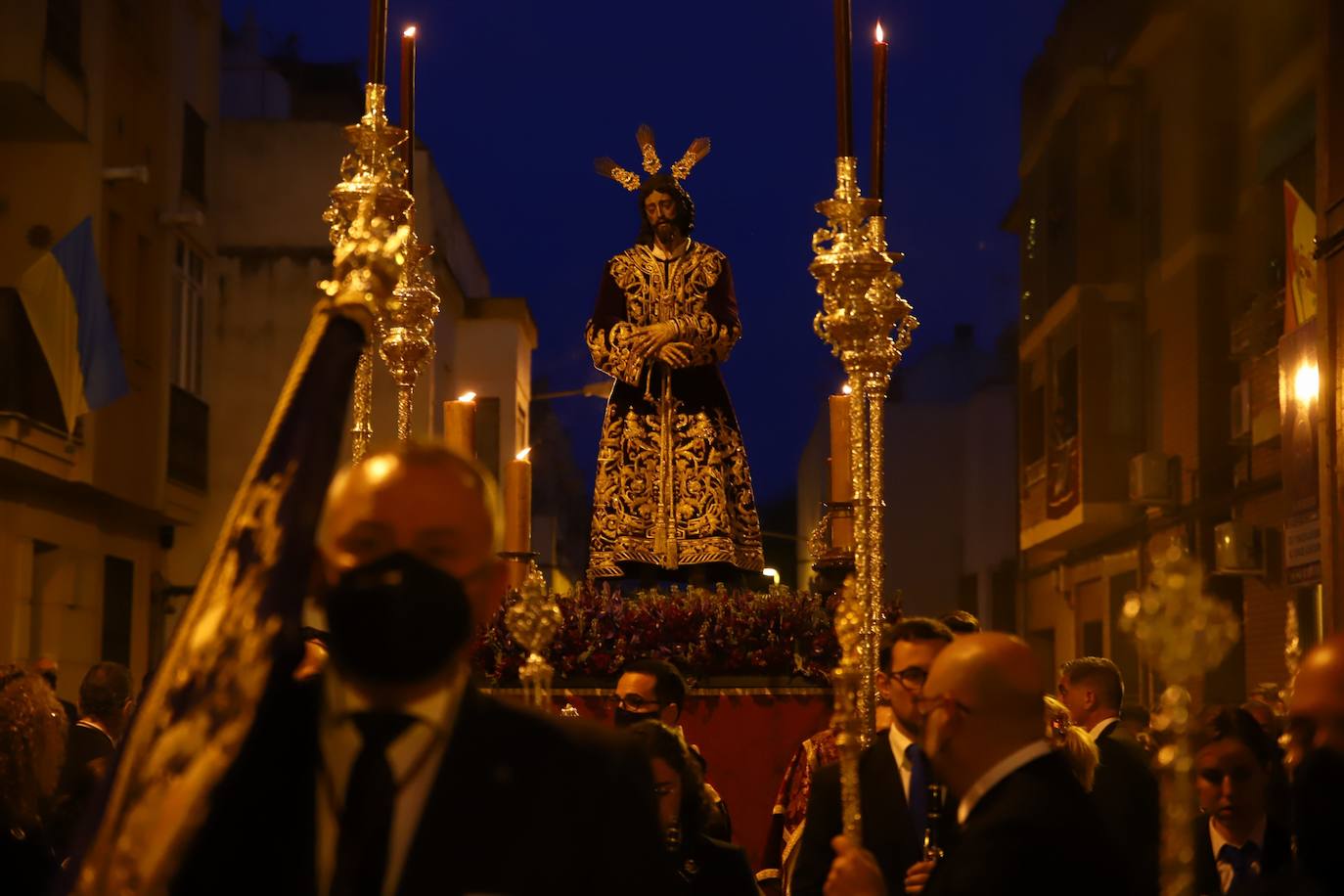 Los vía crucis de la Providencia y la Redención en Córdoba, en imágenes