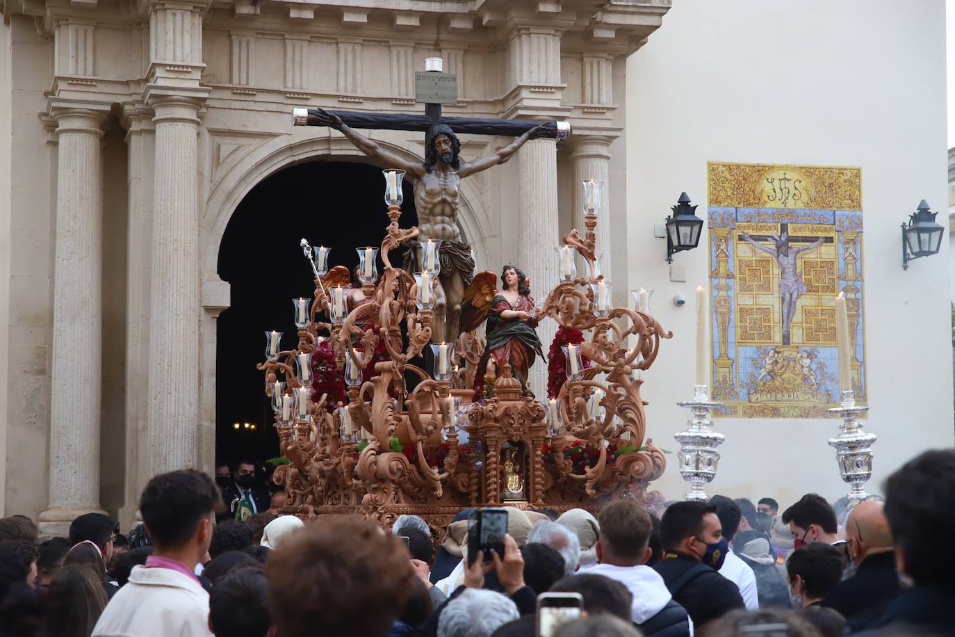 Los vía crucis de la Providencia y la Redención en Córdoba, en imágenes