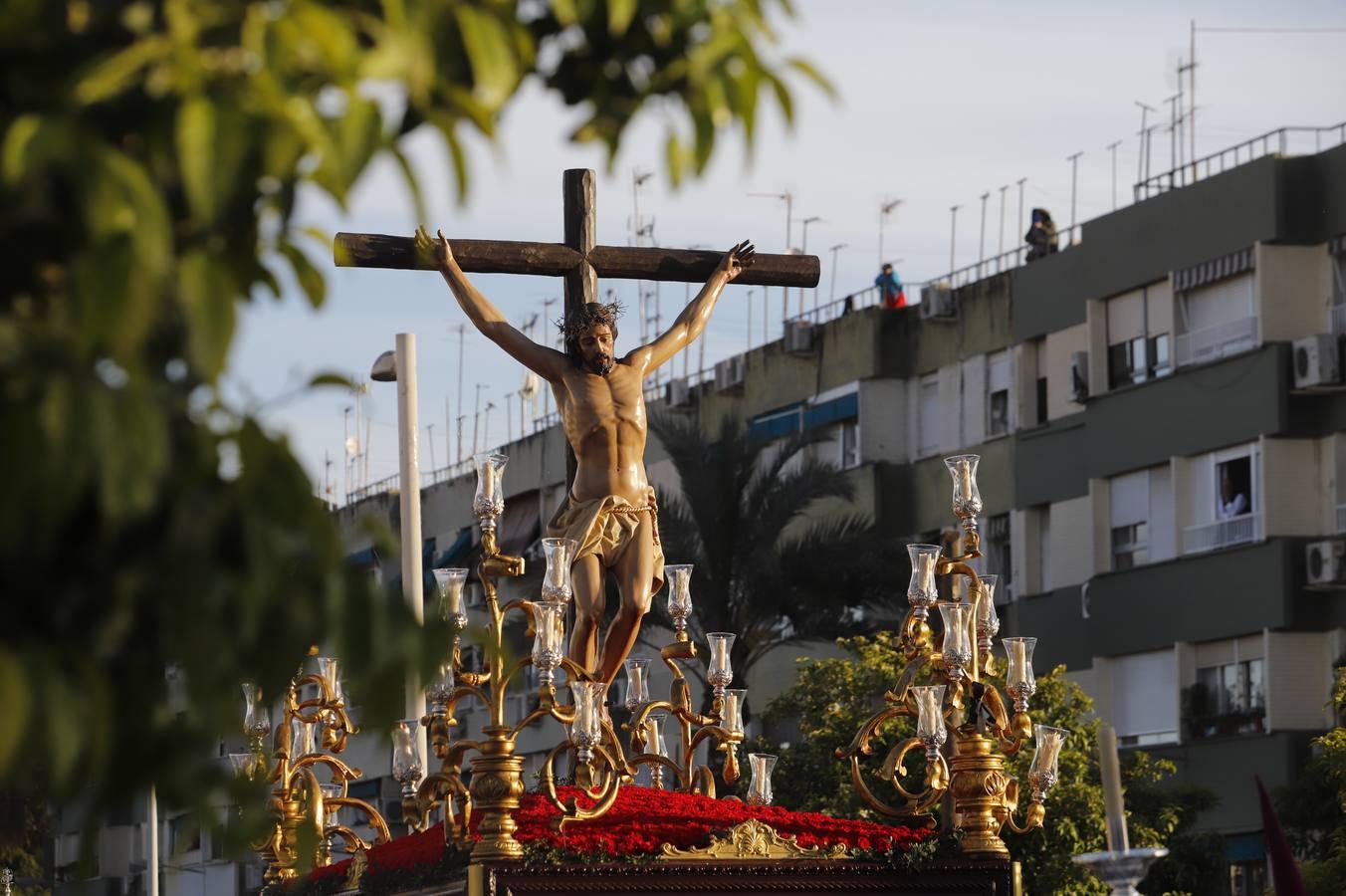 Semana Santa Córdoba 2022 | Las emotivas procesiones de las Lágrimas y la O, en imágenes