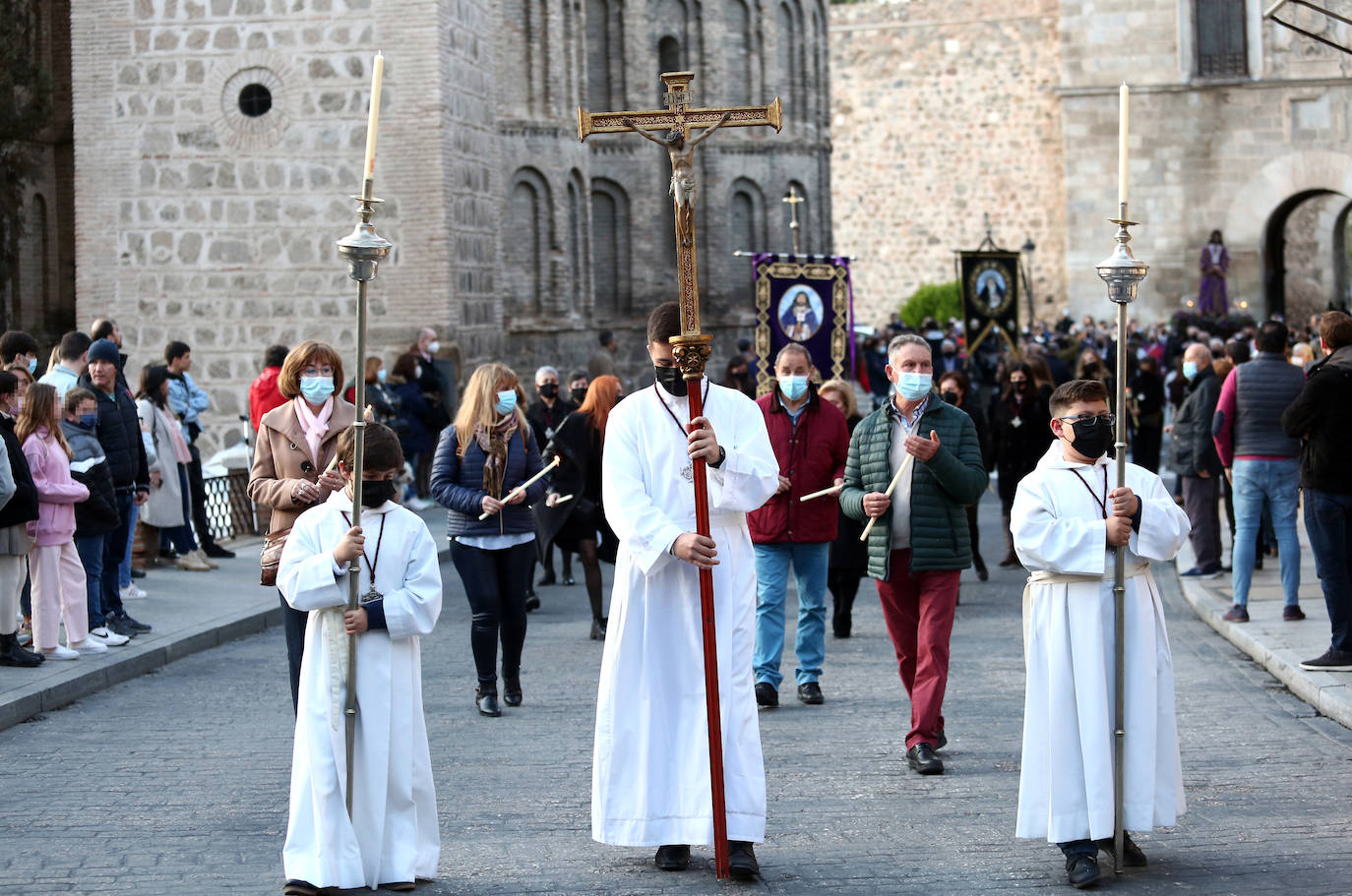 Sábado Santo: El Cristo Jesús Nazareno recorre las calles de Toledo