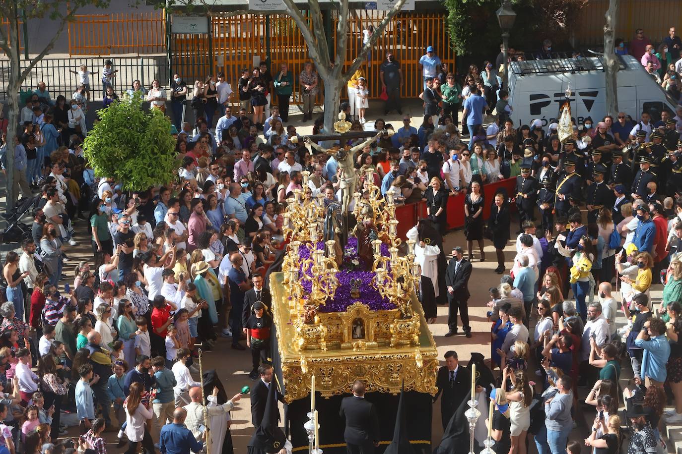 El Amor, en su emotivo desfile del Domingo de Ramos en Córdoba