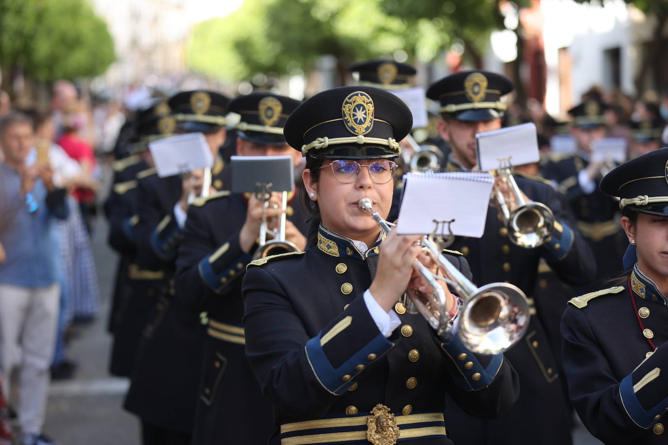 La hermandad del Huerto ilumina Córdoba el Domingo de Ramos