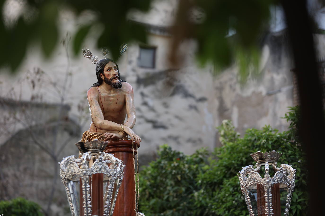 La hermandad del Huerto ilumina Córdoba el Domingo de Ramos