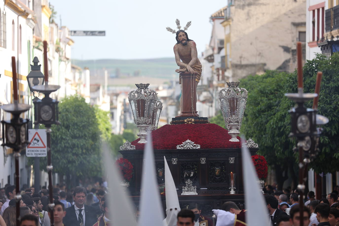 La hermandad del Huerto ilumina Córdoba el Domingo de Ramos