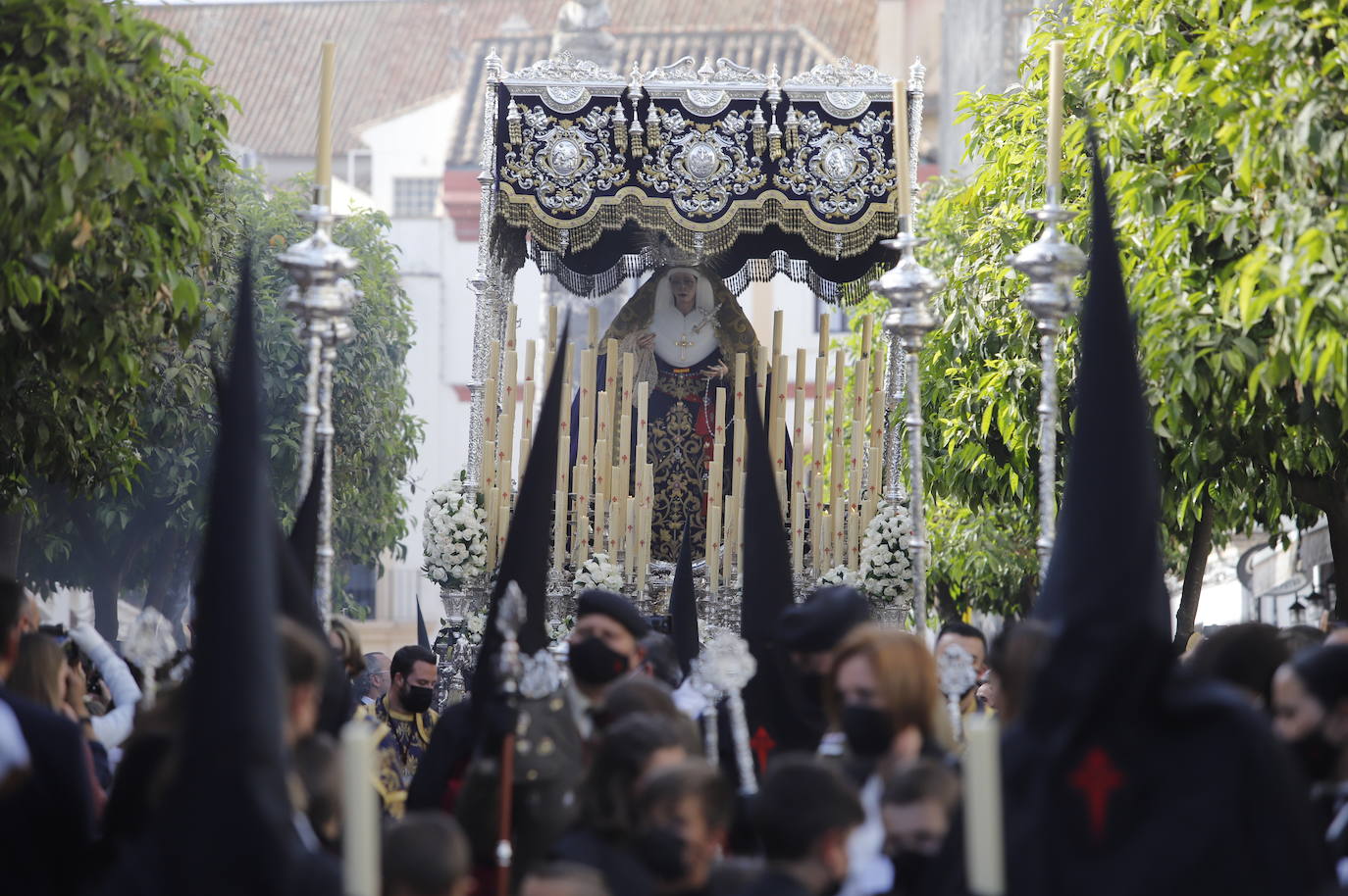 La hermandad de las Penas conmueve a Córdoba el Domingo de Ramos