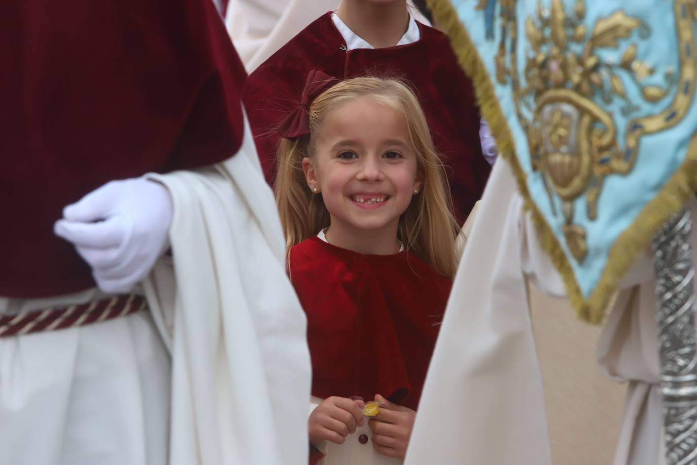 Lunes Santo | El bello desafío en Córdoba de la Vera Cruz a la lluvia, en imágenes