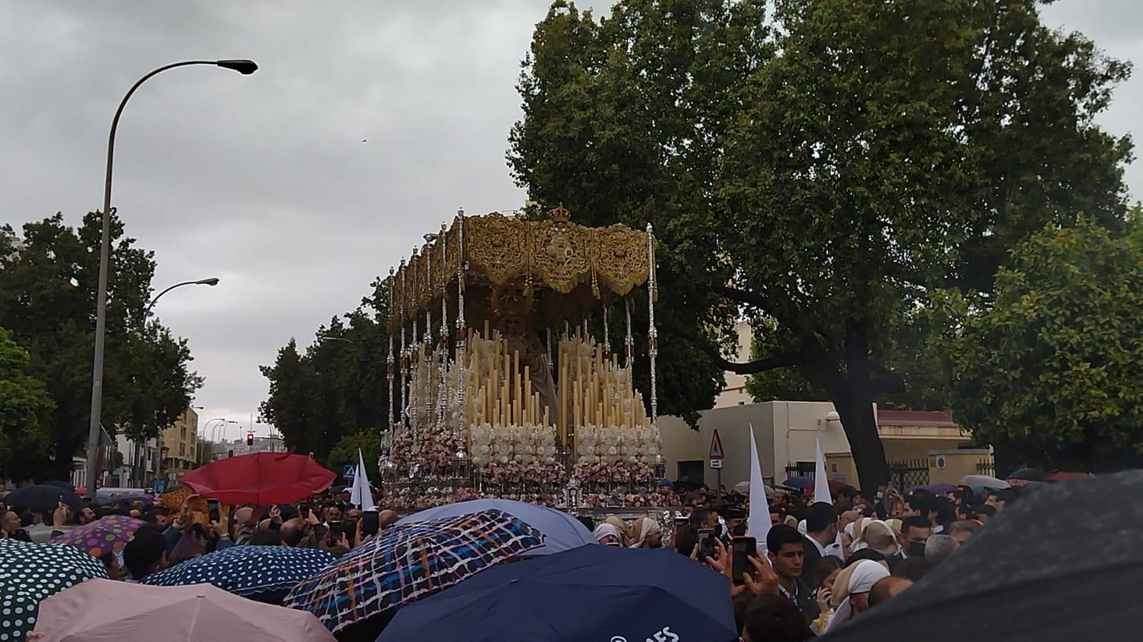 Estación de penitencia de San Gonzalo. R. R.