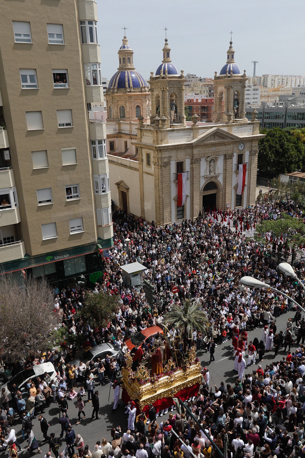 En imágenes: Así ha sido el Domingo de Ramos en Cádiz