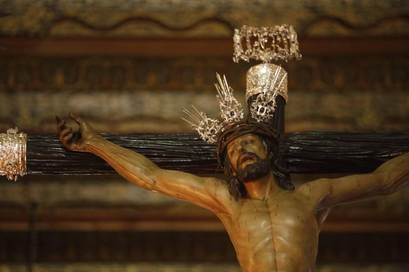 Martes Santo | Tristeza en la Catedral por la suspensión de la Agonía de Córdoba, en imágenes