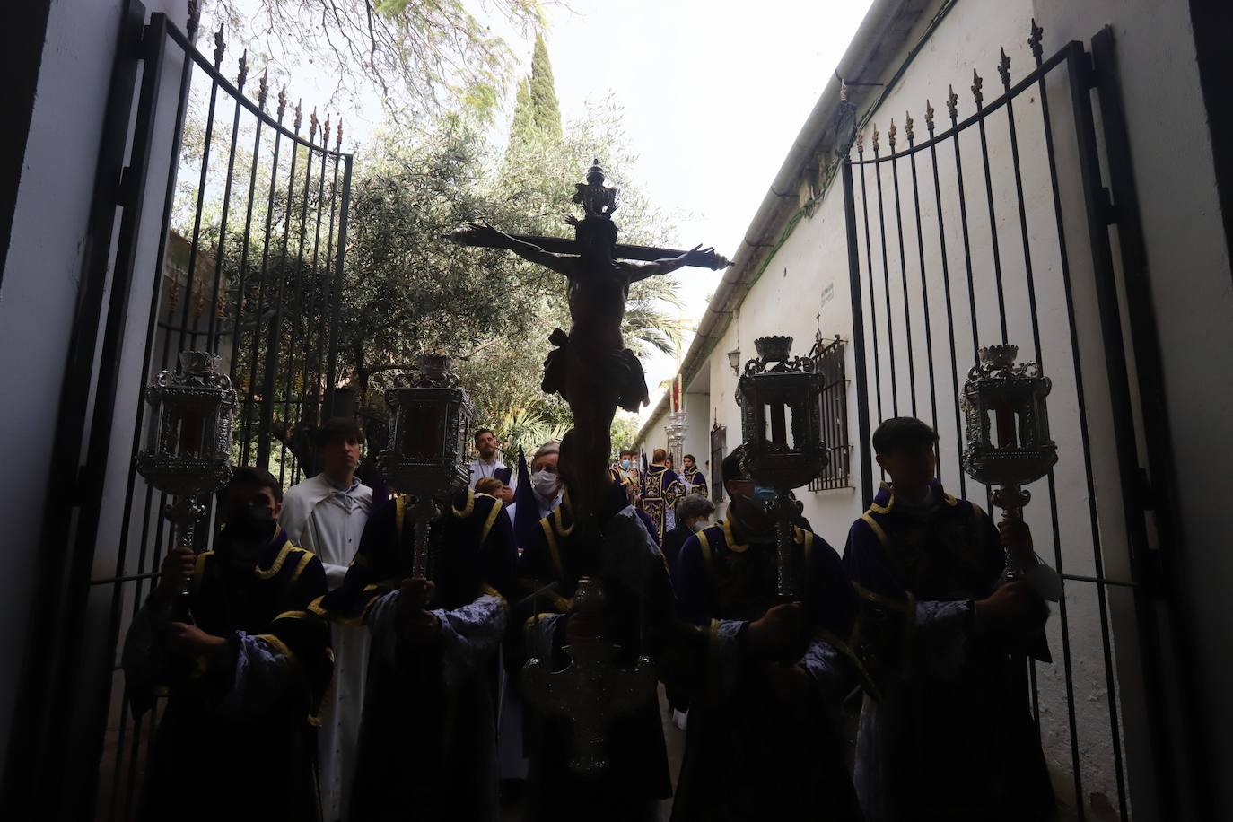 Martes Santo | La pena del Císter de Córdoba tras la suspensión, en imágenes