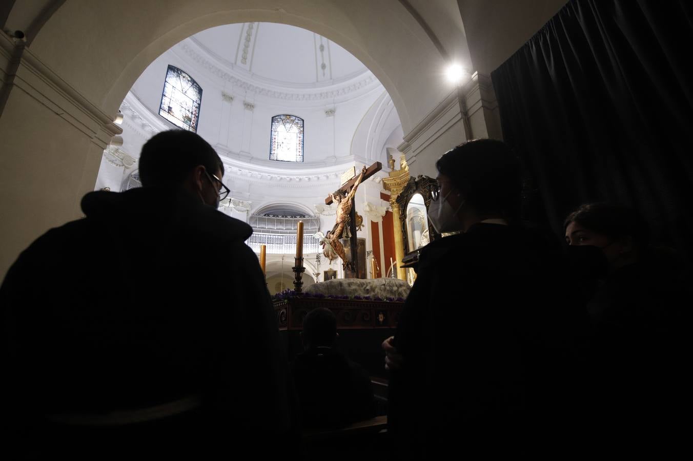 En imágenes, la tarde más amarga sin la imagen del Cristo de la Universitaria por Córdoba